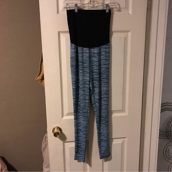 Motherhood Maternity Leggins - Picture 2 of 4